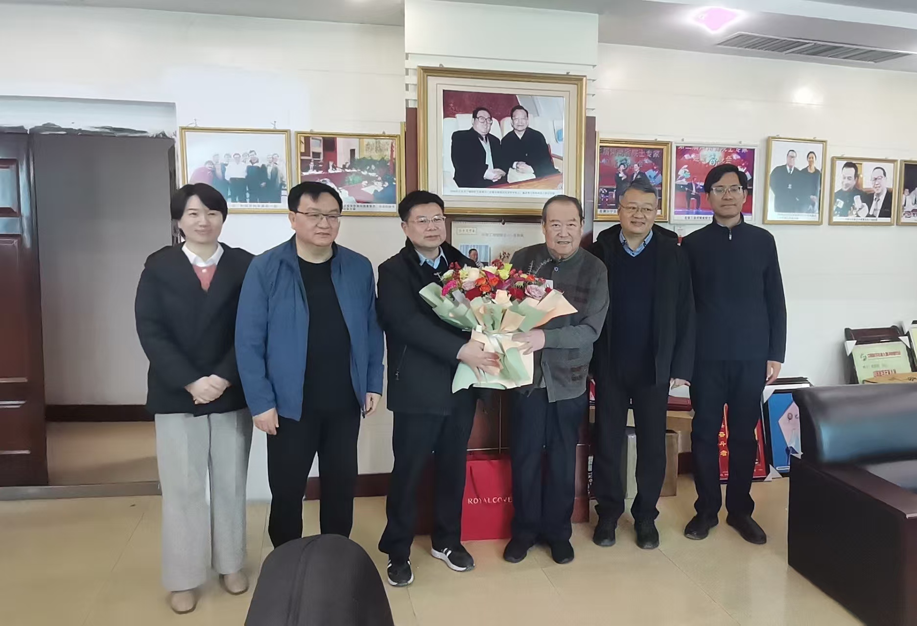 微信图片_20250121083734.jpg 微信图片_20250121083734.jpg