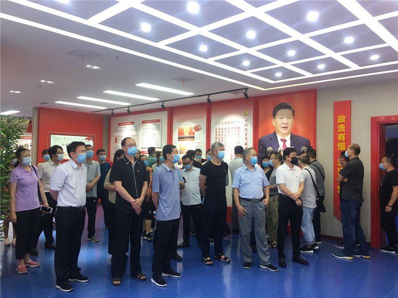 图片2.jpg 图片2.jpg